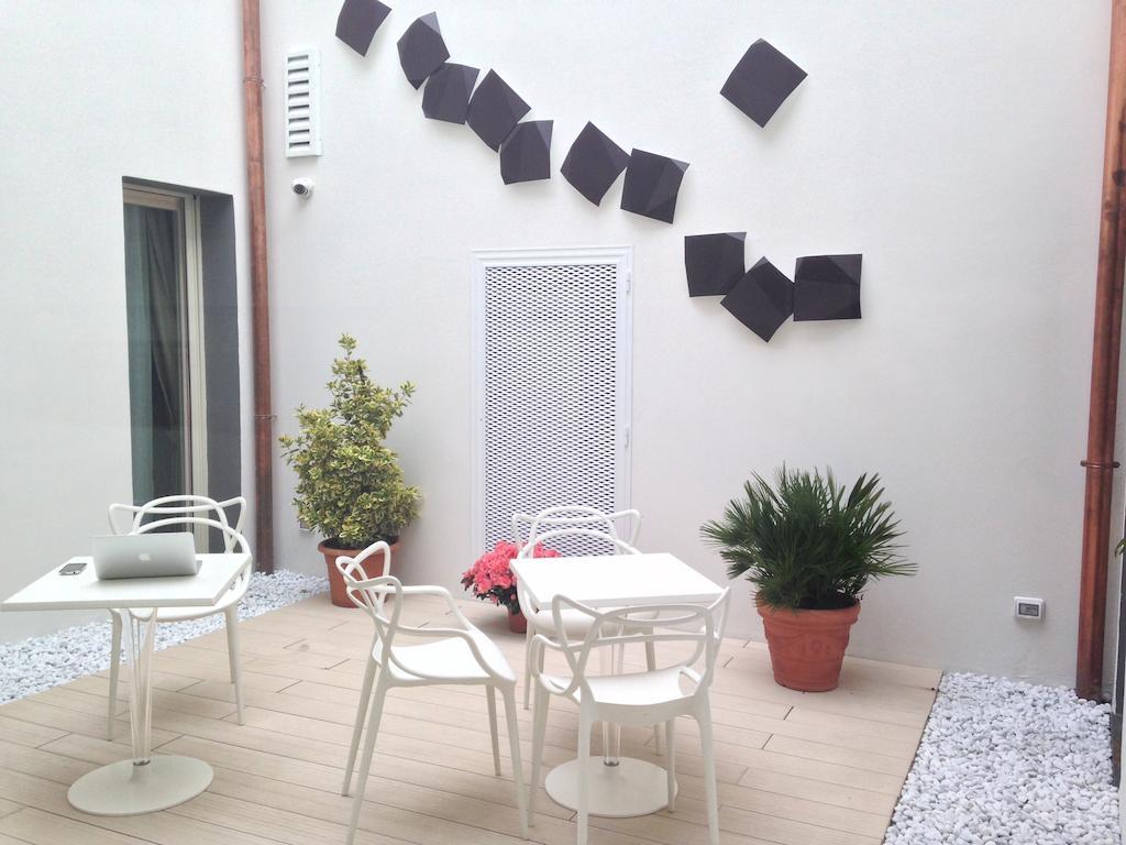 Bed & Breakfast Borgoleoni 18 - And Breakfast 2*
